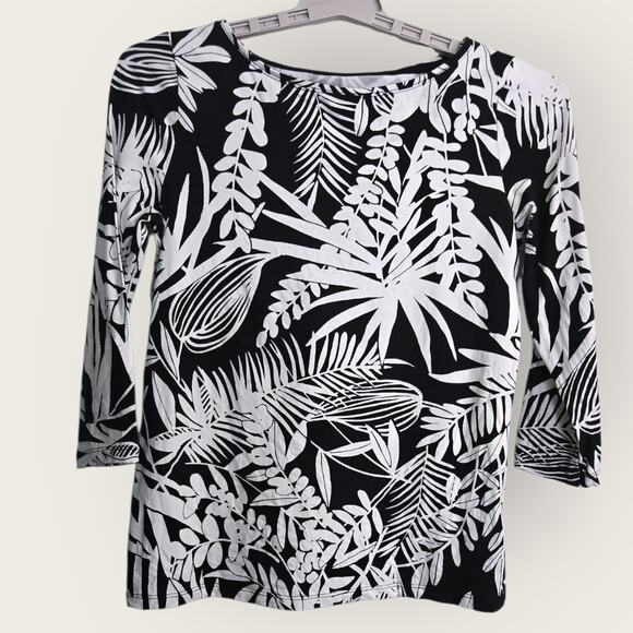 Talbots Petite Small Tee Black White Leaf Print Cotton Blend Long Sleeve Shirt - Picture 2 of 6